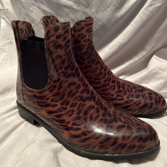 Shoes - George size 11 women’s rain boots
